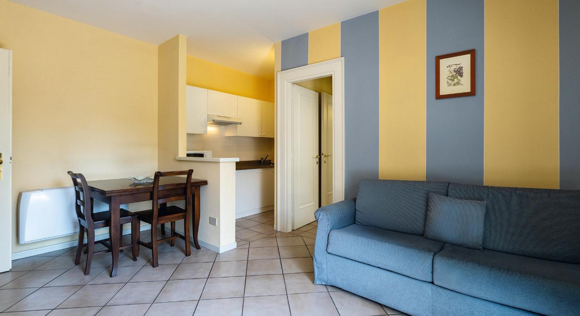 カンネロ・リヴィエーラ Residenza Dei Fioriアパートホテル エクステリア 写真
