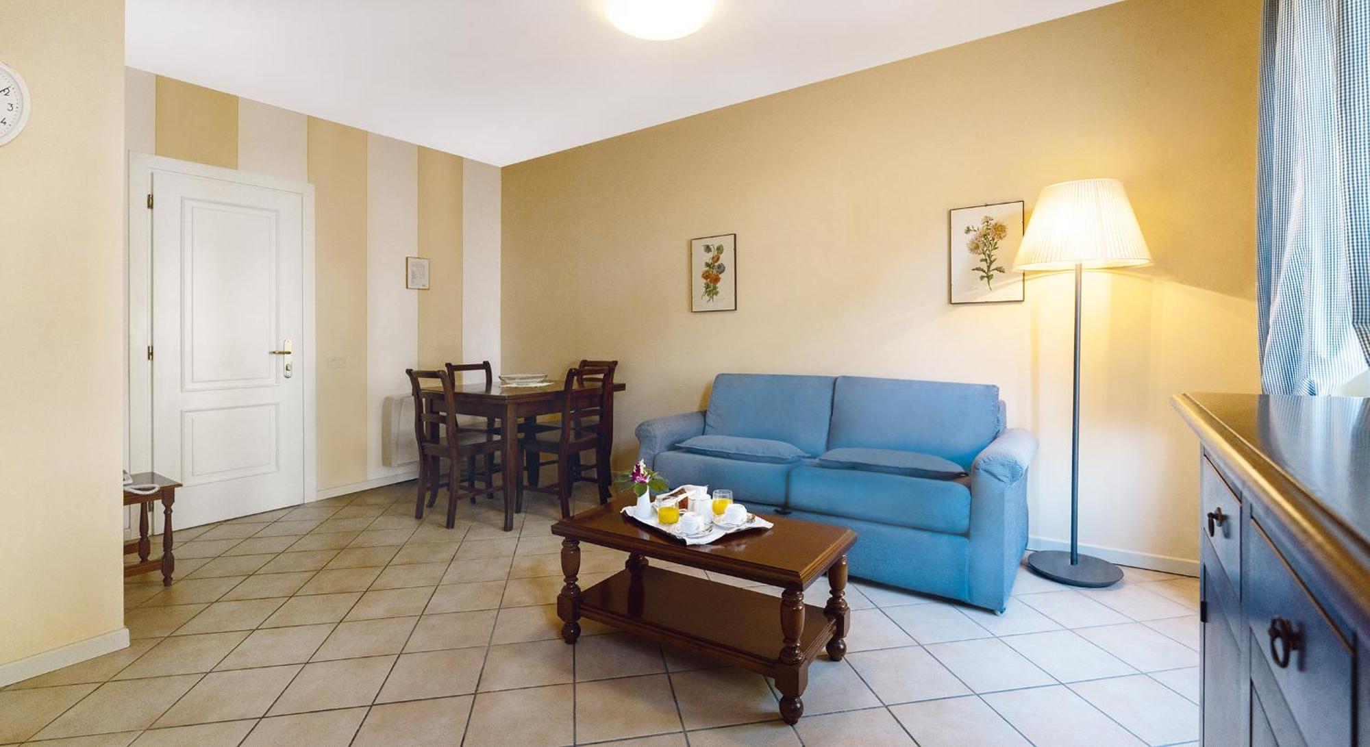 カンネロ・リヴィエーラ Residenza Dei Fioriアパートホテル エクステリア 写真